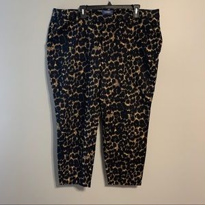 Old Navy leopard print Harper Pant